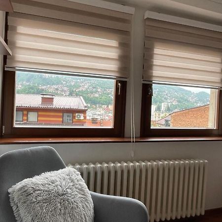 Deluxe Apartment Lejla - Free Garage Parking 塞拉耶佛 外观 照片